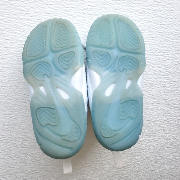 Nike Little Posite One Basketball Shoe White|Blue Toddler Size 7C DM1094-400 - Picture 8 of 9